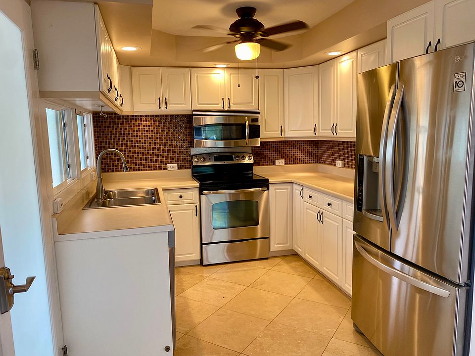 1st image of 1320 Humuula St