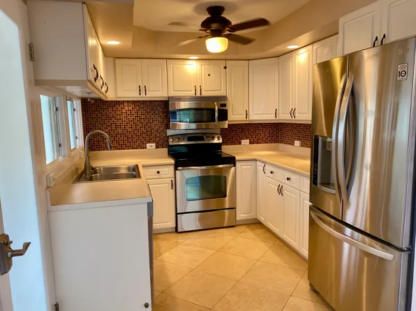 1320 Humuula St, Kailua, HI 96734