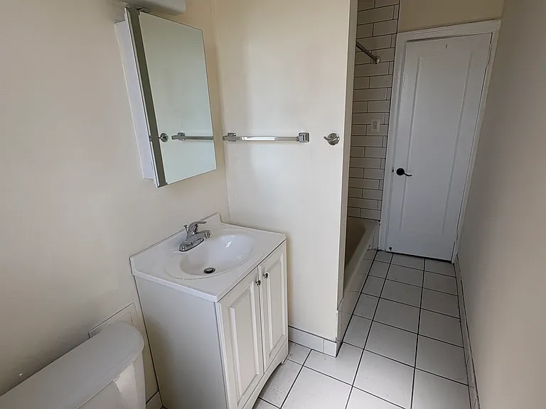 30 Locust Hill Ave #7E — Photo 9