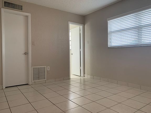 bedroom: walkin closet left, bathroom right
