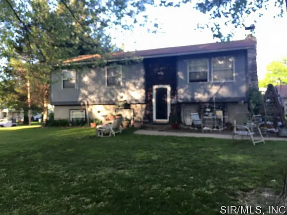 2905 Brown St photo 1