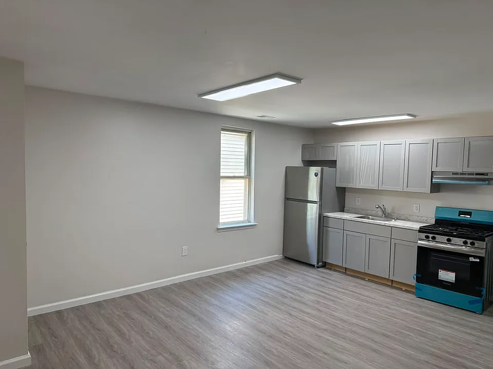141 Cooper Ave #145-2N