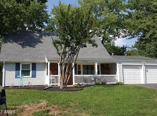 13202 Pennypacker Ln, Fairfax, VA 22033