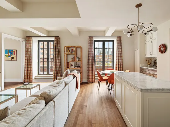 160 W 12th St APT 75, New York, NY 10011