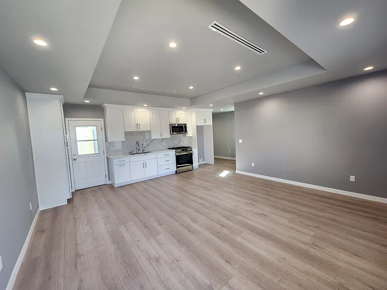 14420 Judd St — Photo 24