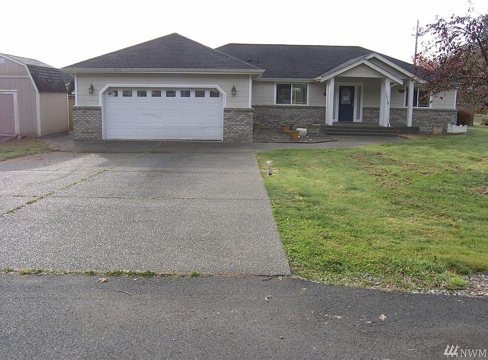 1st image of 1315 Seely Ct