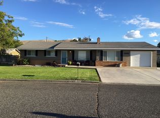 2023 Miller Ave, Prosser, WA 99350