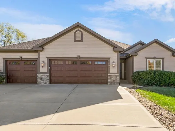 1205 Blackberry Dr, Liberty, MO 64068