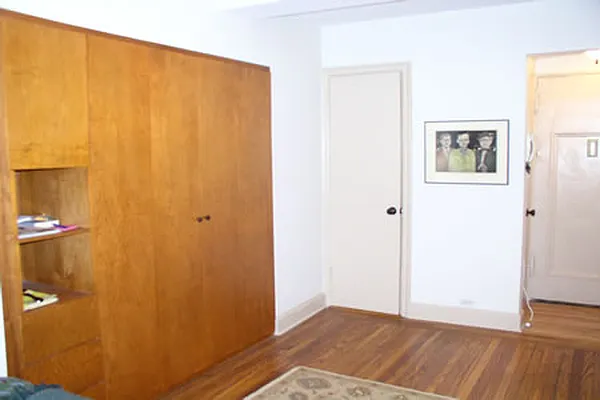 Rented by Steven Corcoran Real Estate | media 15