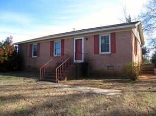 137 New Hampshire Cir, Clinton, SC 29325