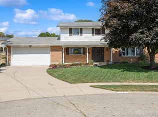 1237 Glenview Ct, Fairborn, OH 45324