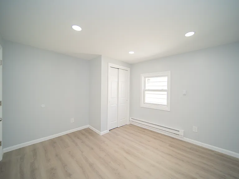 71 Beech St #2 — Photo 4