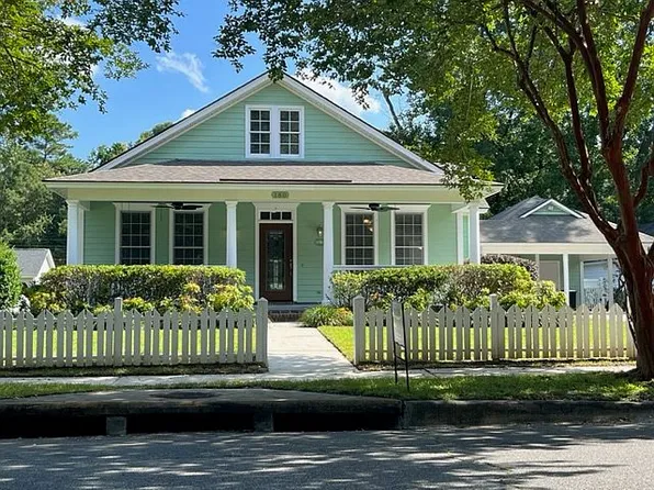 180 Cherryfield Ln, Savannah, GA 31419