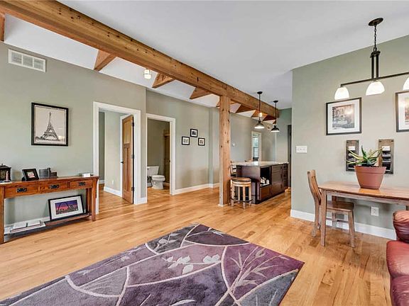 5th image of 5919 W Park Ave