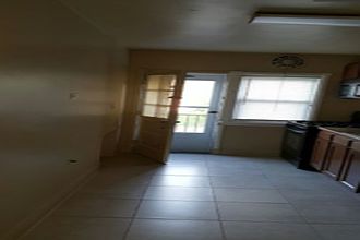 2nd image of 900 N Woodington Rd