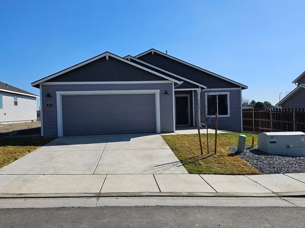 2102 NE 6th St, Hermiston, OR 97838