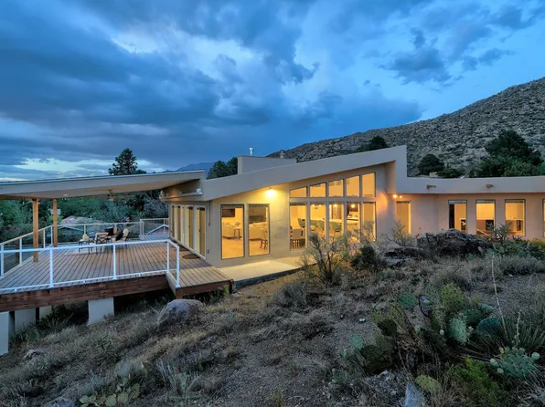 3010 La Villita Pl NE, Albuquerque, NM 87111