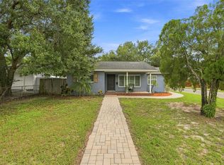 2001 E Hanna Ave, Tampa, FL 33610