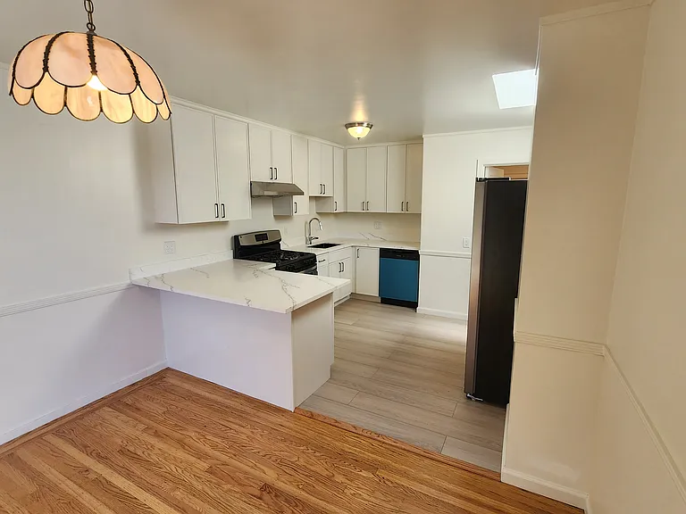 318 Allison St — Photo 5