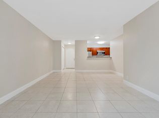1530 Crescent Cir APT 1, Lake Park, FL 33403