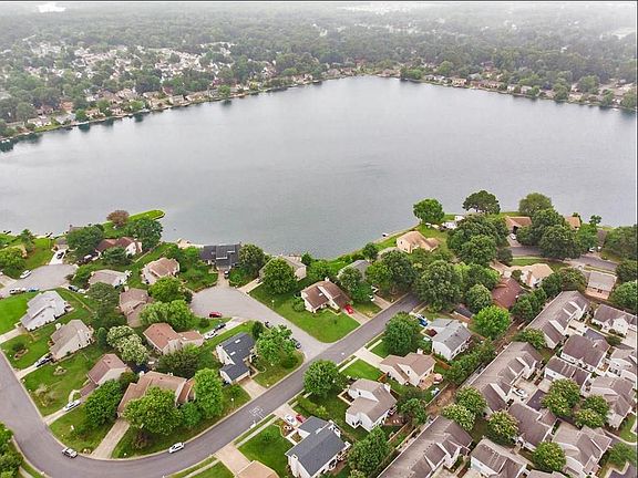 4th image of 1505 Lake Christopher Dr