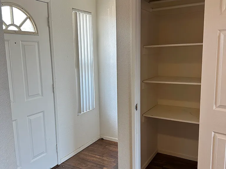 951 Georgia St #C — Photo 21