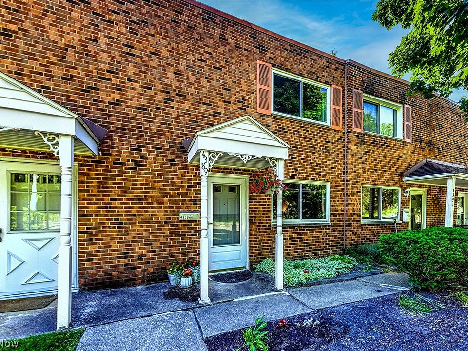 1st image of 4389 Fairway Dr #2