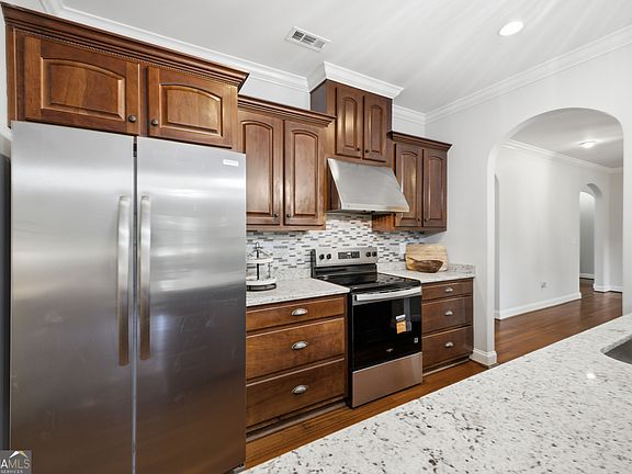 5th image of 3601 Garden Lakes Pkwy NW