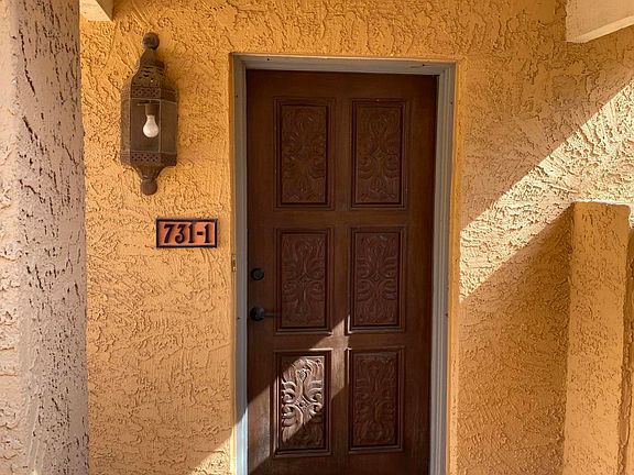 3rd image of 731 E North Ln Unit 1