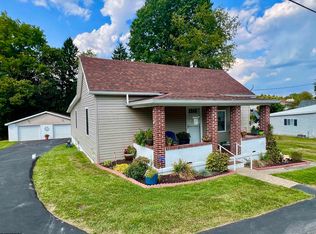 131 Hunsaker St, Fairmont, WV