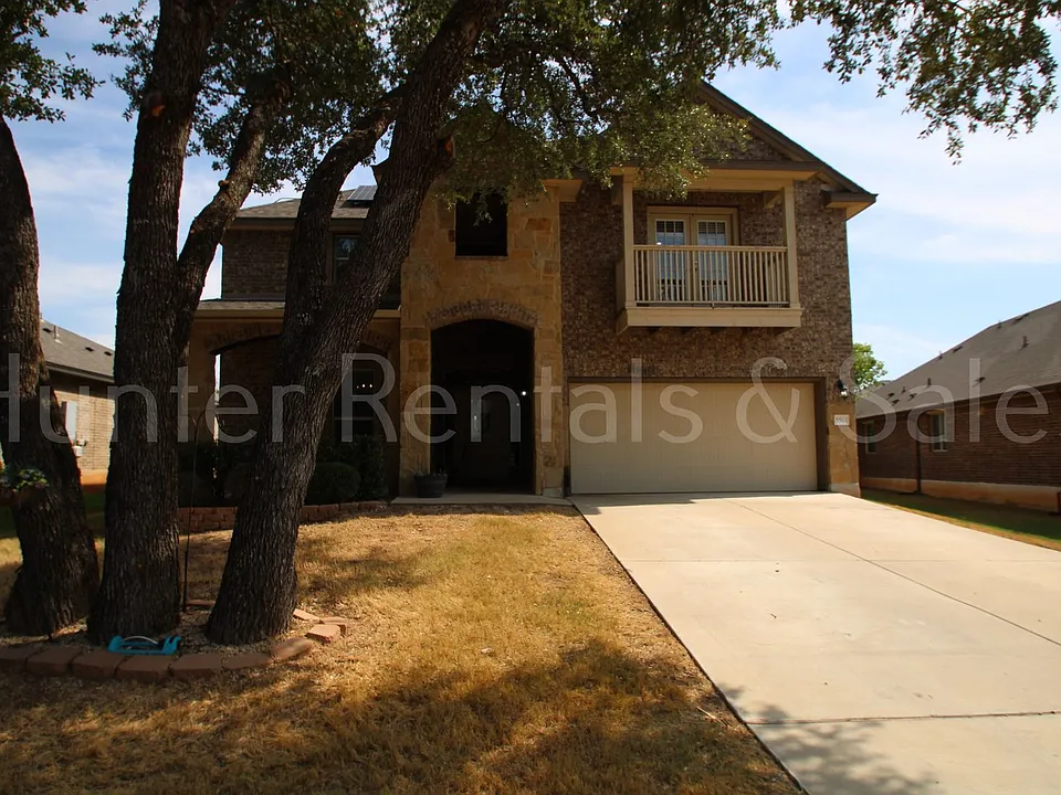 5561 Othello Dr