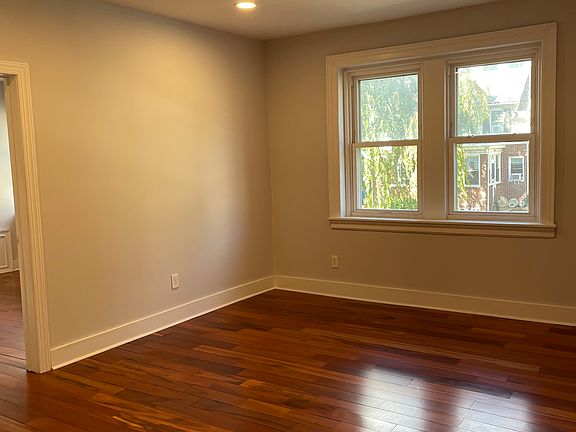 5th image of 4904 Pine St #C4
