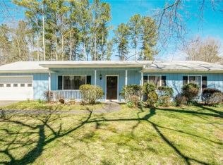 5620 Tanglewood Cir, Cumming, GA 30041