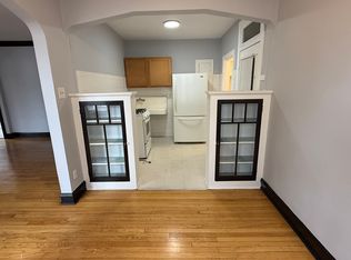 4245 W Division St #1R, Chicago, IL 60651