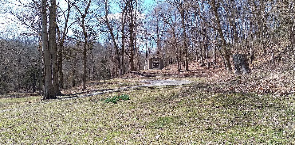 Cardinal building, back acre