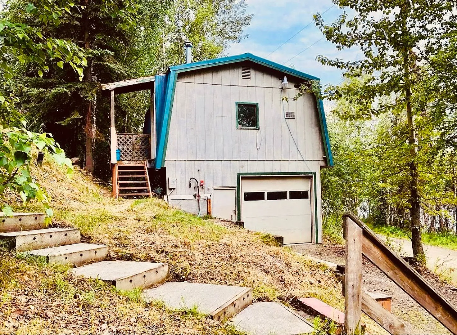 Private Lake Access! Life If Better At The Lake! — Photo 3