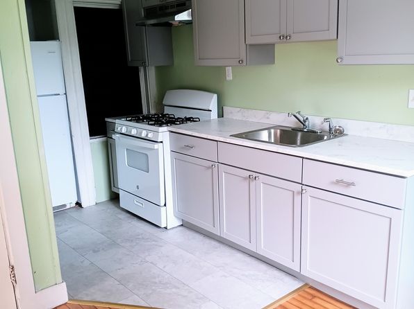 446 Preble St APT 3