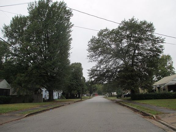 5th image of 4053 Ronnie Ave