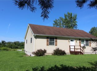 5711 Fikes Rd, Memphis, NY 13112