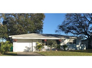 12321 106th St, Largo, FL 33773