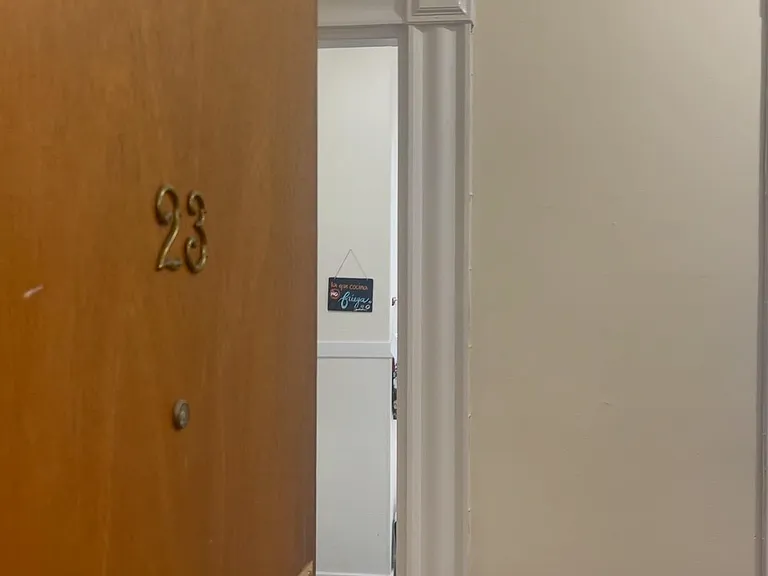 522 Beacon St #2 — Photo 5