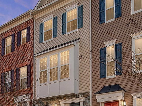 d4ed9b686f542dc1035748bbb9dc25f5-cc_ft_576_11162021