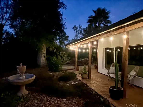 2 Chuckwagon Rd, Rolling Hills, CA 90274