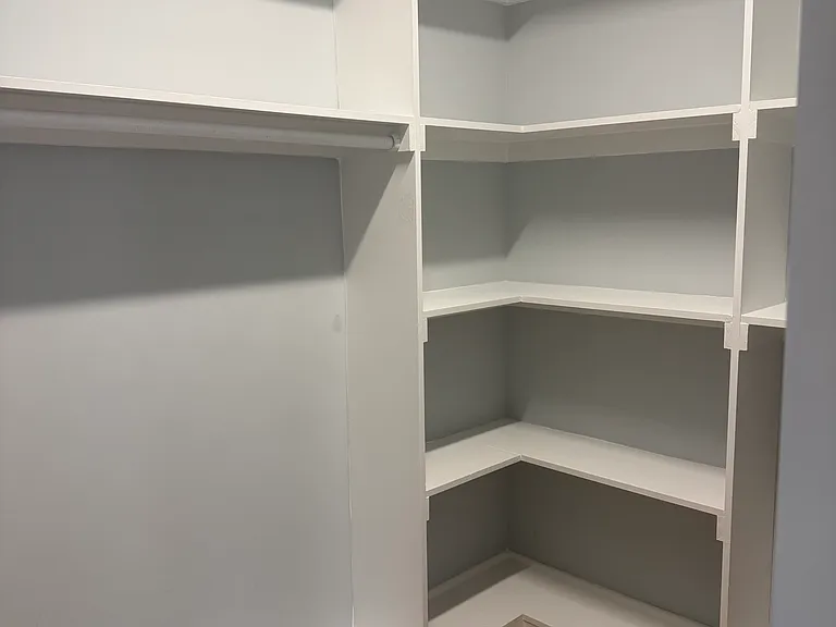 908 Northwood Hills Ave — Photo 32