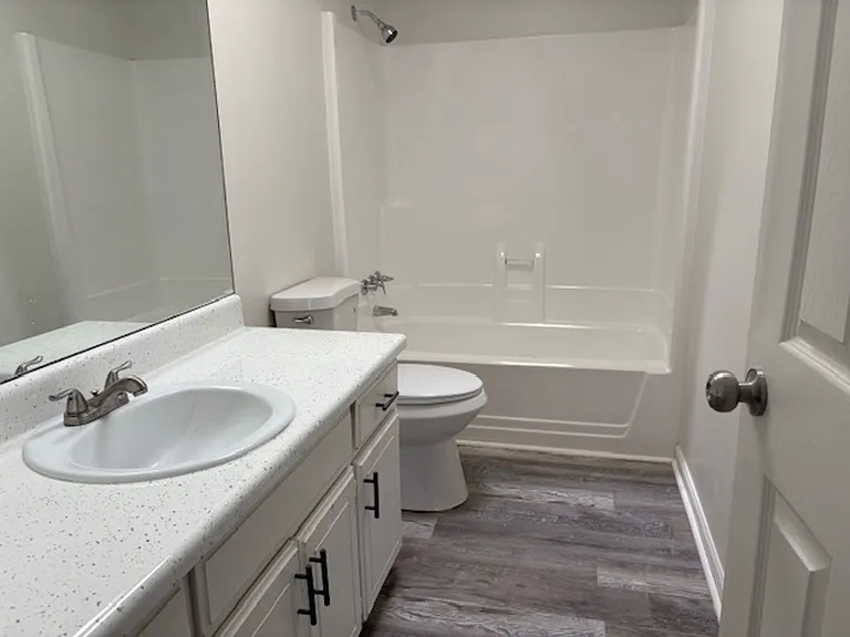 108 Ruth Ln — Photo 9