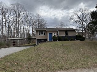 295 Acorn Hill Dr, Waverly, TN 37185