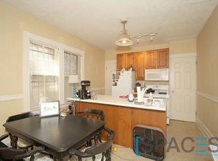 2650 N Orchard St #UNT1R, Chicago, IL 60614