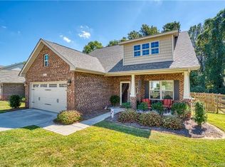 5112 Newport Landing Way, Gastonia, NC 28056