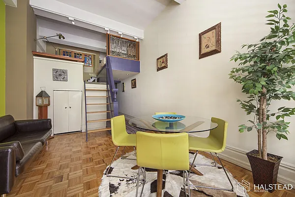 Rented by Halstead Real Estate | media 32