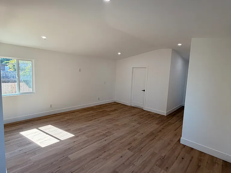 528 N Cuyamaca St N — Photo 21
